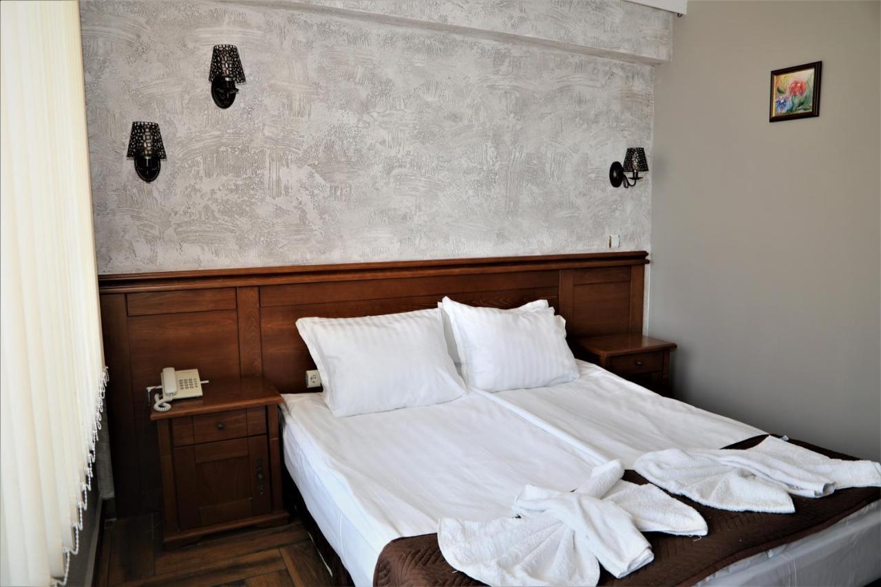 Petrov Family Hotel Nessebar Exterior foto