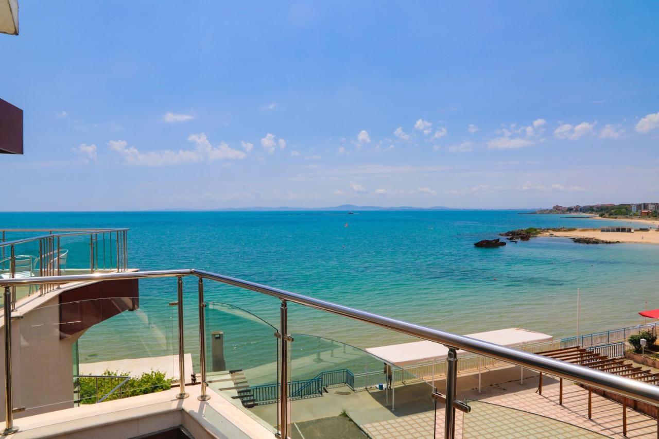 Petrov Family Hotel Nessebar Exterior foto